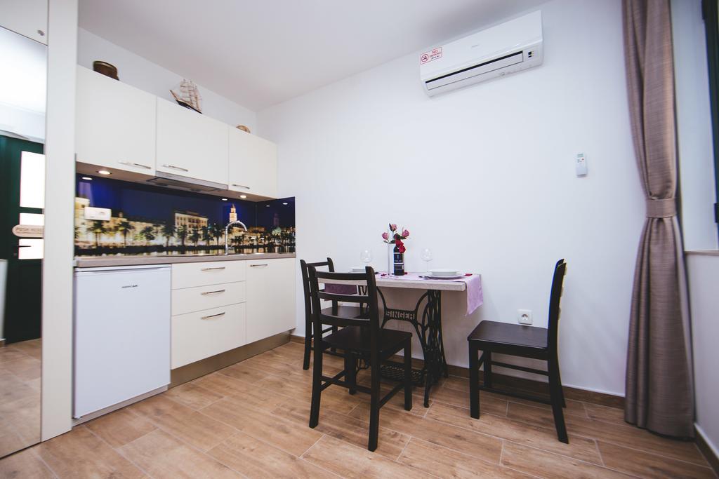 Apartment Felix Spalato Esterno foto