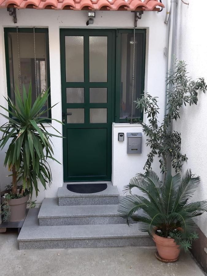 Apartment Felix Spalato Esterno foto